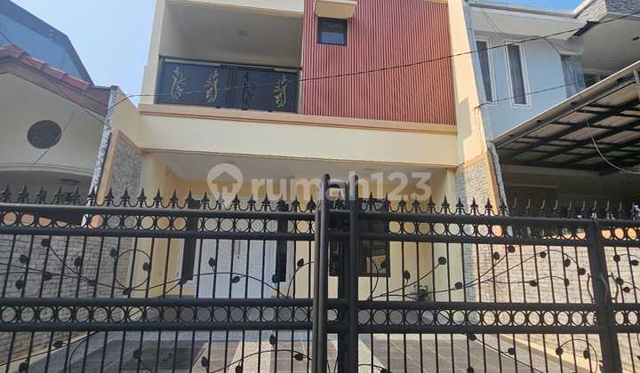 Rumah Cantik Siap Huni SHM di Pandawa, Janur Hijau, Kelapa Gading Jakarta Utara