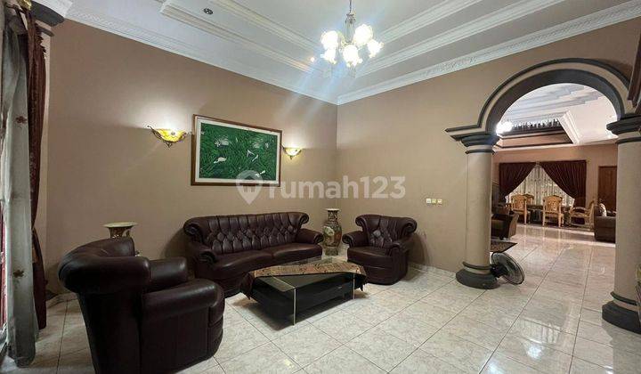 Dijual Rumah Mewah 2 Lantai, Bagus, Aman di Utan Kayu, Matraman Jakarta Timur HJ230924  2