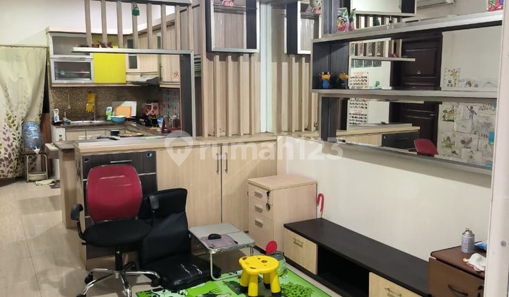 Rumah 1 1/4 Lantai Full Furnished di Kelapa Gading, Jakarta Utara