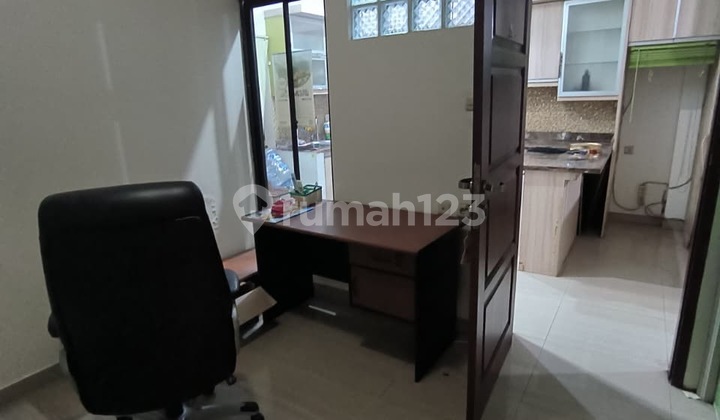 Rumah 1 1/4 Lantai Full Furnished di Kelapa Gading, Jakarta Utara 2