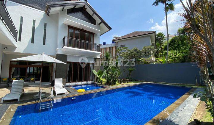 Rumah Furnished Dengan Pool  Resort Dago Pakar 1