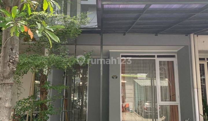 Rumah asri terawat di Istana Sudirman 1