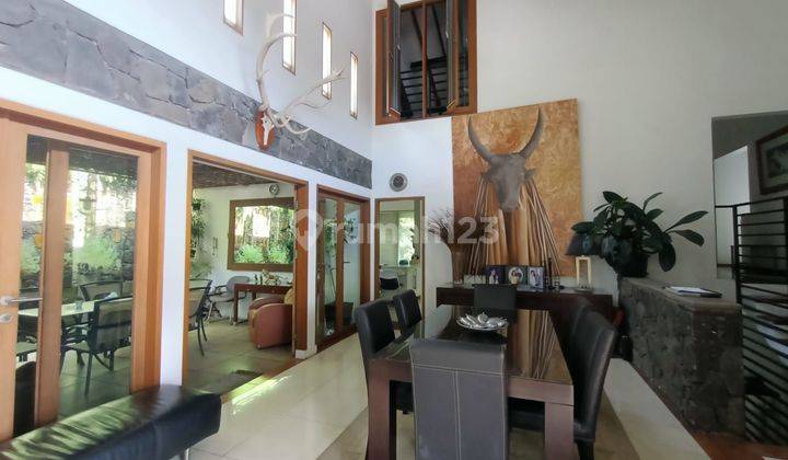 Rumah Modern Tropical Dengan City View Di Resort Dago Pakar 2