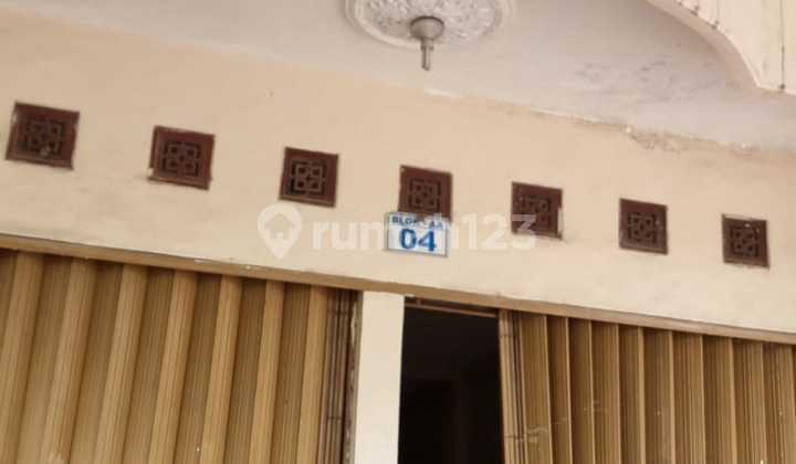 Two-Storey Shop House in Soekarno Hatta, Bandung