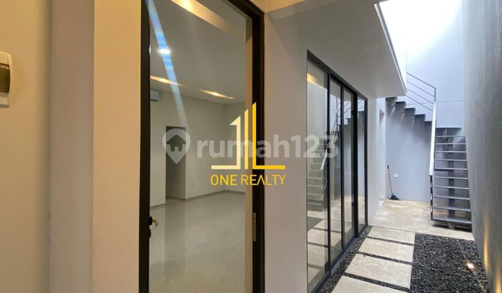 Rumah Baru Minimalis Setra Duta 2