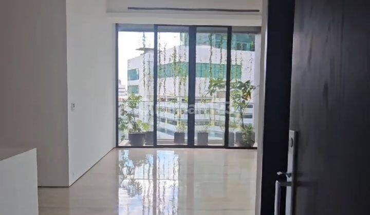 For Sale Private Lift Lavie La Vie Suites Apartment 3 BR Low Floor 2