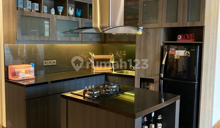 Apartment Slipi  3