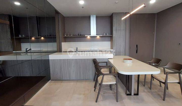 For Sale Pet Friendly Apartement Verde Two 1