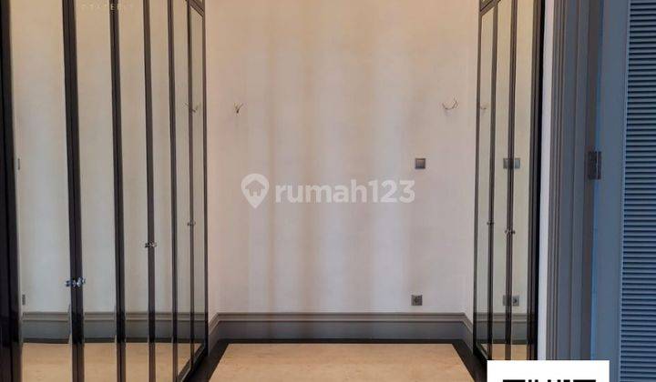 For Sale Apartment Raffles Private Residence 2