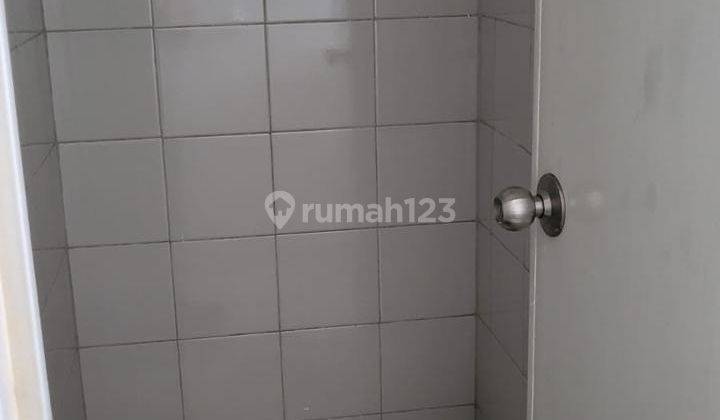 Private Lift Apartement 1 Park Residences 2 BR Bagus 2