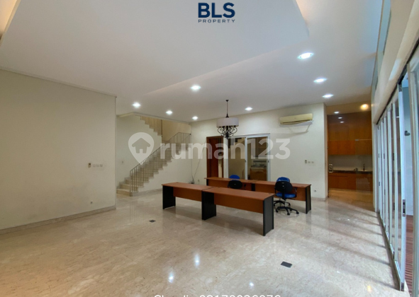 FOR RENT House in SCBD 2