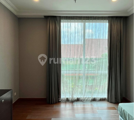 FOR SALE Apartment The Pakubuwono View 3Bedroom  2