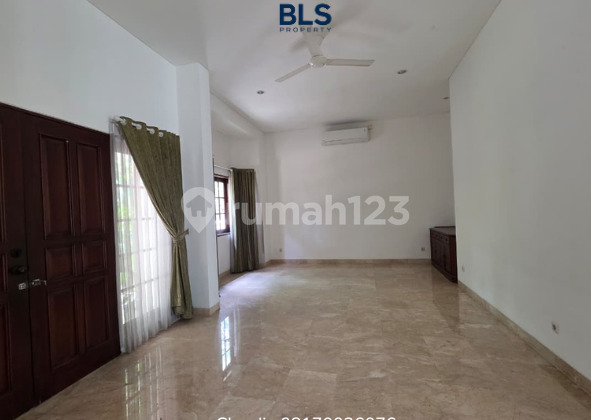 FOR SALE House on Wijaya Street, Kebayoran Baru 2