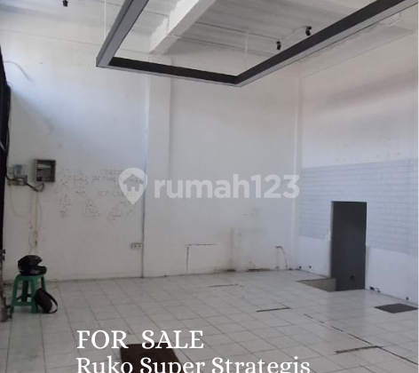 FOR SALE Ruko Super Strategis di Bandung 