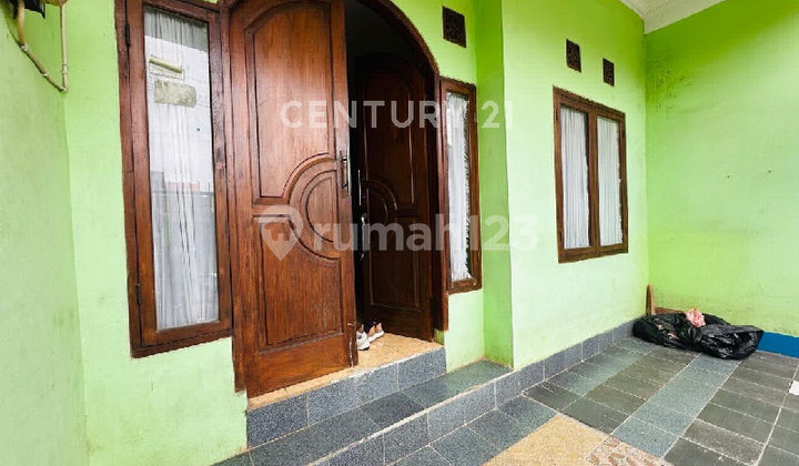 Good and Comfortable Location House Sumur Batu Near Suprapto 2
