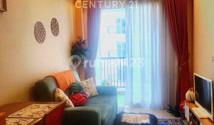 Signature Park Grande 2Br Low Floor Swimming Pool View Apartment