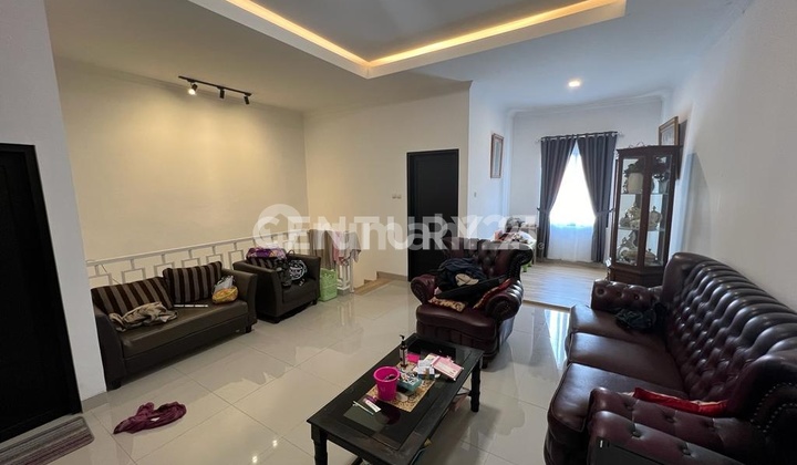 Rumah Bagus Modern Di Utankayu, Jakarta Timur 2