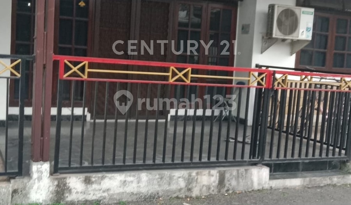 Rumah Hitunga Tanah Di Daerah Cawang Jakarta Timur Rumah Hitunga Tanah Di Daerah Cawang Jakarta Timur