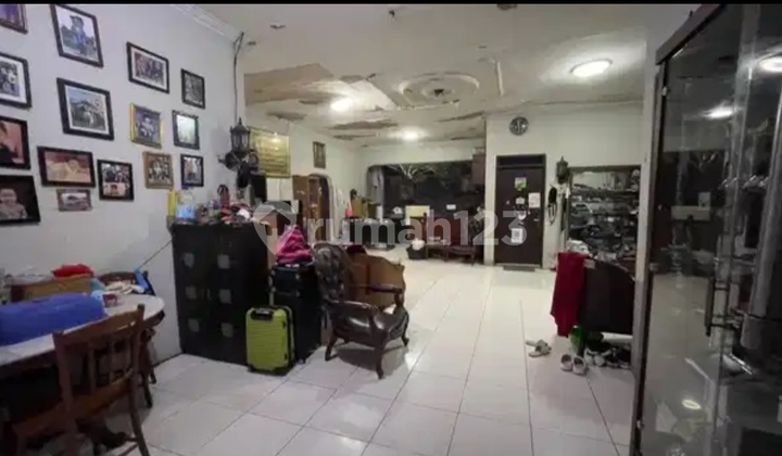 Rumah Cempaka Putih Tengah di Komplek Perumahan One Gate System 2