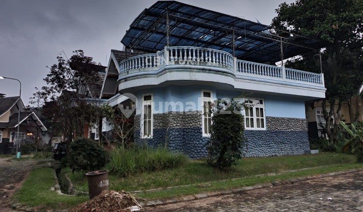 Comfortable Villa in Cipanas Area  700 Million