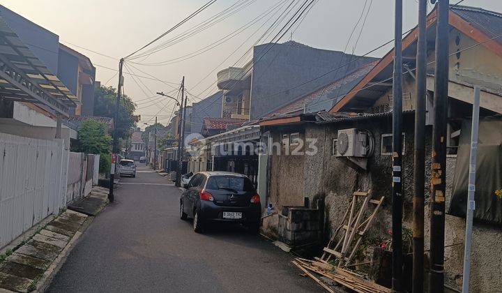 Rumah Tua Hitung Tanah di Komplek Rawamangun 2