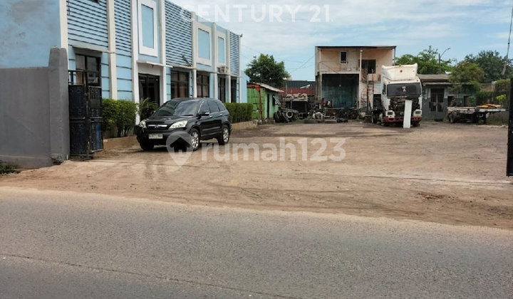 20 Meter Row Land Suitable for Warehouse Construction in Koja, North Jakarta