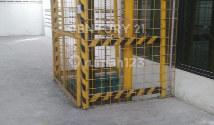 Gudang Bersih Didaerah Industri Jakarta Timur Gudang Bersih Didaerah Industri Jakarta Timur