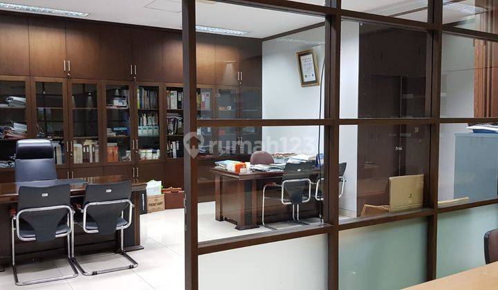 Gedung Ruang Usaha Lokasi Prime Dan Luas Di Tebet, Jakarta Selatan Harga Njop 7