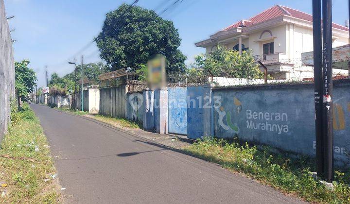 Rumah di Cakra Dekat Taman Mayura  2