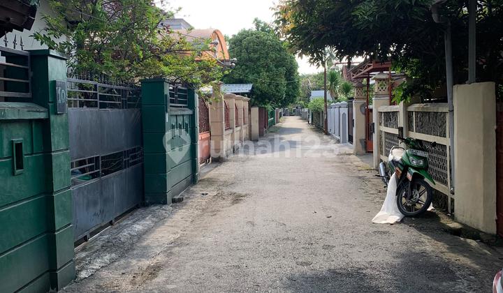 House in Ampenan near Jl Saleh Sungkar 2