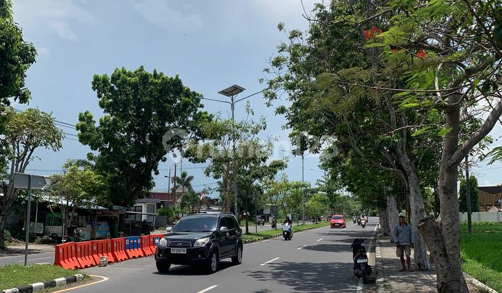 Tanah pinggir jalan lingkar selatan dekat sunsetland Tanah pinggir jalan lingkar selatan dekat sunsetland