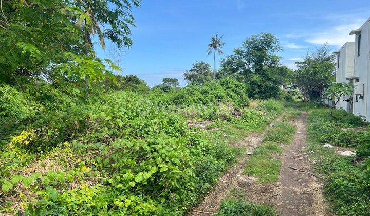 Tanah pinggir pantai Senggigi dekat hotel Living Asia 2