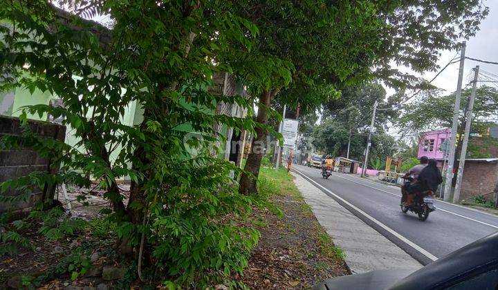 rumah di pinggir jalan raya kediri  2
