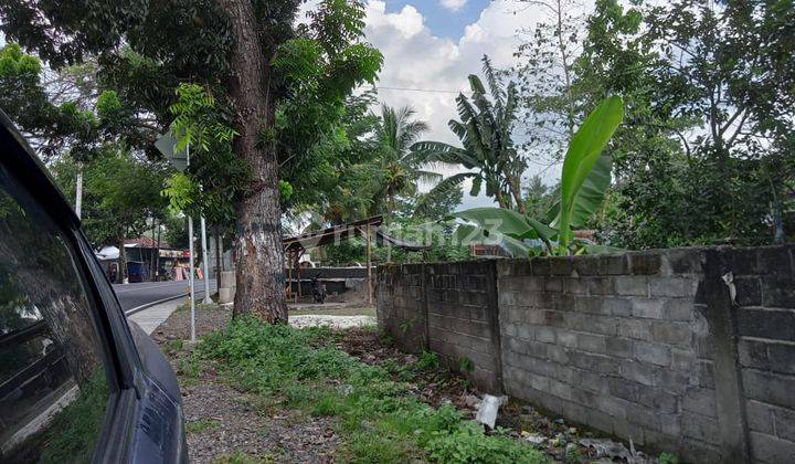 rumah di pinggir jalan raya kediri  3
