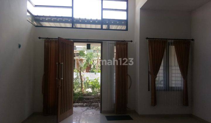 Rumah di kompleks elit Graha Majapahit Mataram  3
