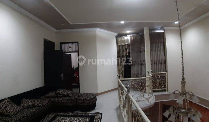 Rumah Mewah di Praya Lombok Tengah  16