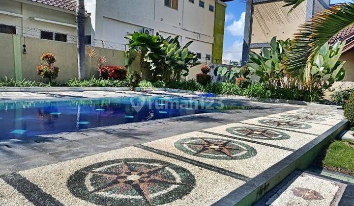 Rumah Dengan Kolam Renang Pribadi di Praya Timur Lombok 1