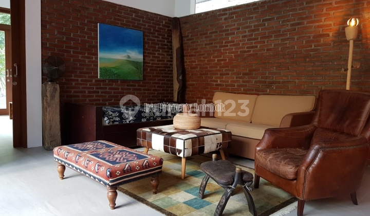 Villa Nuansa Alam di Kerandangan Senggigi Lombok 6