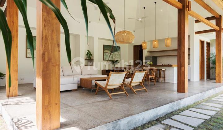 Villa di Central Kuta Mandalika Lombok 2