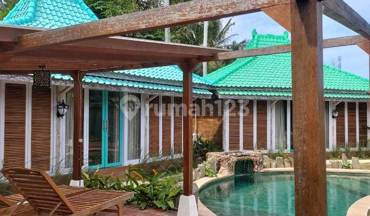 Villa di Kuta Mandalika Lombok 1