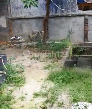 Rumah Halaman Luas Dekat Polsek Ampenan 4