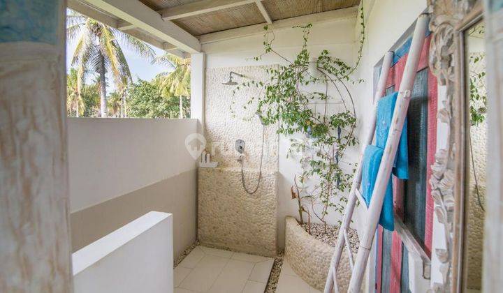 Villa Pinggir Pantai di Gili Trawangan  20