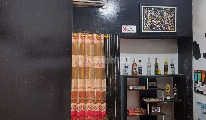 Rumah di Kompleks Puri Anggrek Perumnas  5