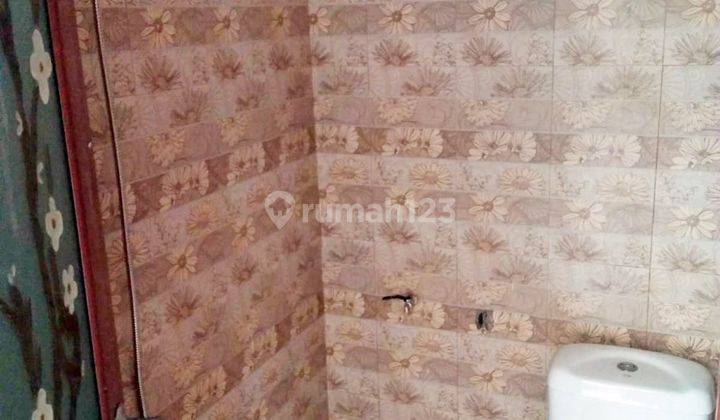 Rumah di Kompleks Meninting Dekat Jayakarta Hotel  2