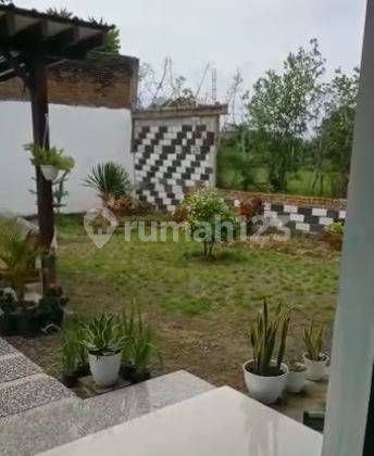 Rumah Halaman Luas di Meninting Batu Layar  2