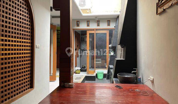 Rumah Lantai 2 Dekat Polsek Ampenan  2
