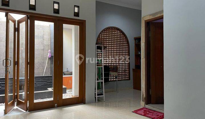 Rumah Lantai 2 Dekat Polsek Ampenan  1