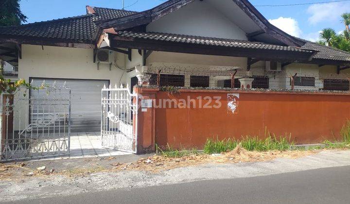 Rumah di Karang Bedil Dekat Mall Epicentrum  1