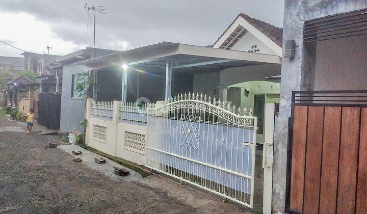 Rumah di Kompleks Sandik Permai  1