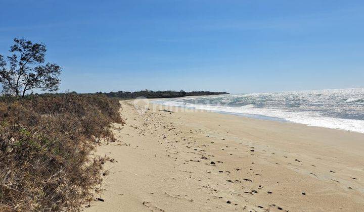 Tanah Pinggir Pantai Pasir Putih Sumba,menghadap Pulau Komodo 2